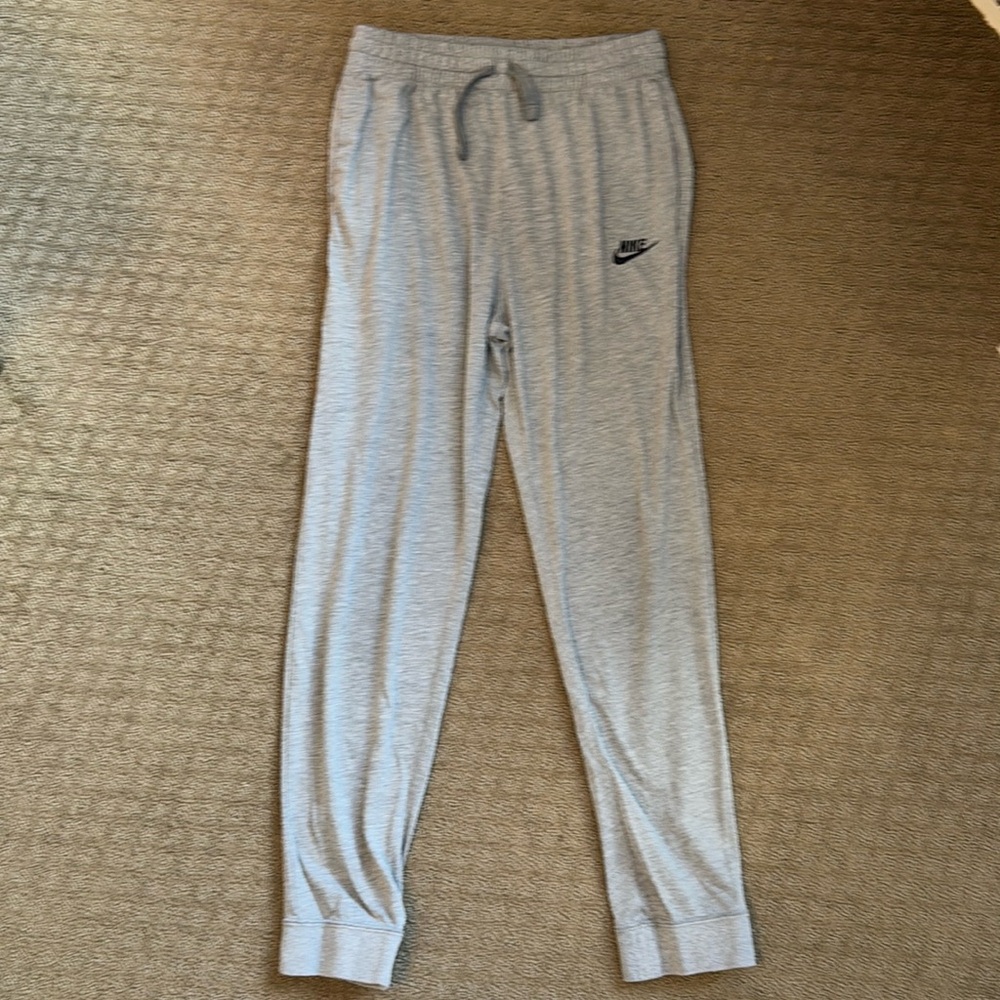 Boys Nike XL lightweight grey joggers. Great condition.